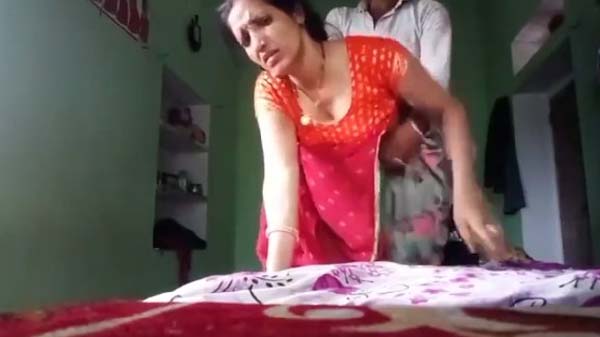 Desi horny bhabhi doggy style fucking sex video clip