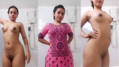 Boyfriend records his lover posing nude in full HD